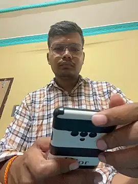 Snapshot of kunwarahuji chatting on 12, 9, 2025 kunwarahuji online show from 12, 9, 2025