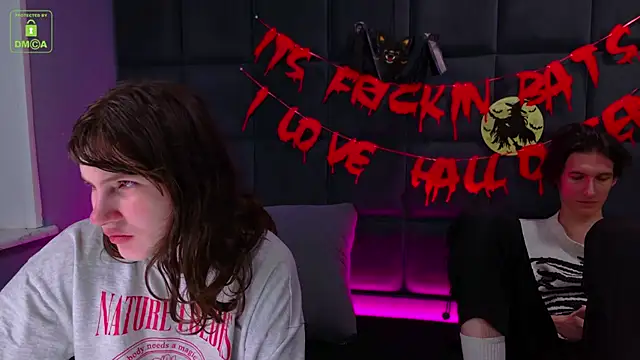 Snapshot of ViviaraNGendy chatting on 1, 11, 2025 ViviaraNGendy online show from 1, 11, 2025