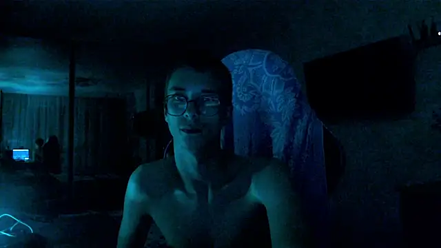 glasses cat online show from 24, 7, 2026