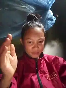 Snapshot of simi-lucy chatting on 18, 11, 2025 simi-lucy online show from 18, 11, 2025