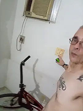 dinho carioca online show from 17, 3, 2026