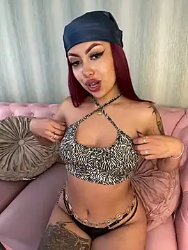 Snapshot of Laila_Pink chatting on 30, 9, 2025 Laila Pink online show from 30, 9, 2025