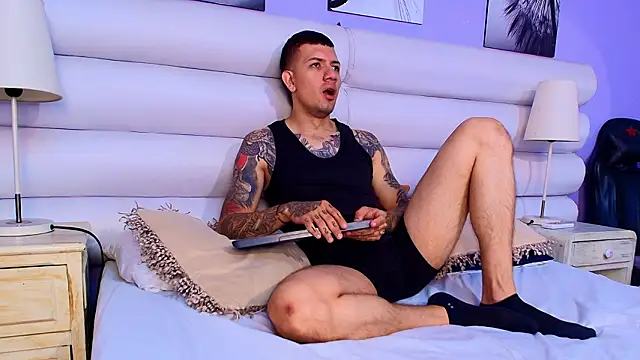 Snapshot of Dante_Flamee chatting on 4, 3, 2026 Dante Flamee online show from 4, 3, 2026