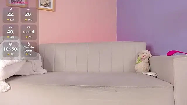 lourdes moon22 online show from 21, 10, 2025