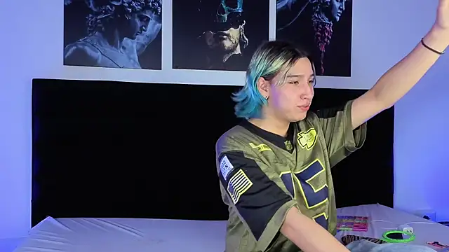 AngelFlexxx online show from 15, 4, 2026