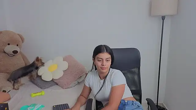 valerihouse online show from 2, 11, 2025