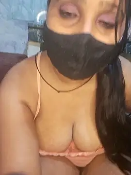 Minu love online show from 2, 4, 2026