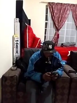 mojeemore online show from 25, 4, 2026