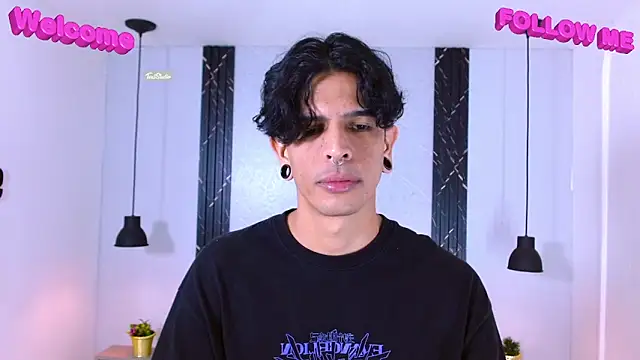 Franvill Trato online show from 6, 10, 2025