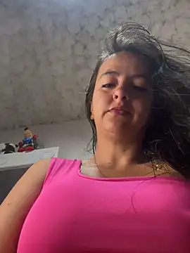Snapshot of salo-rousee chatting on 4, 6, 2026 salo-rousee online show from 4, 6, 2026