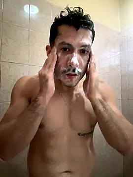 Snapshot of Darg98 chatting on 24, 9, 2025 Darg98 online show from 24, 9, 2025