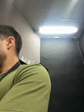 Snapshot of Darg98 chatting on 30, 9, 2025 Darg98 online show from 30, 9, 2025