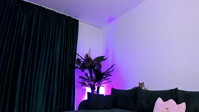 Snapshot of xPuka chatting on 17, 2, 2026 xPuka online show from 17, 2, 2026