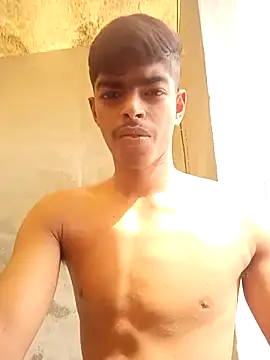 monster 33 online show from 13, 4, 2026