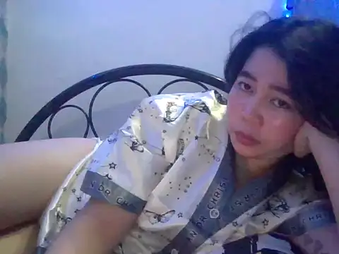 Asianhotskinny online show from 4, 7, 2026