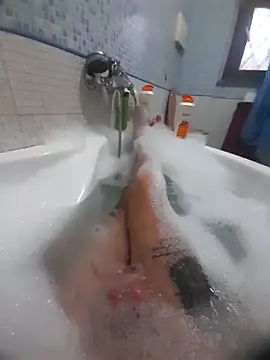 Snapshot of gigilola84 chatting on 3, 11, 2025 gigilola84 online show from 3, 11, 2025