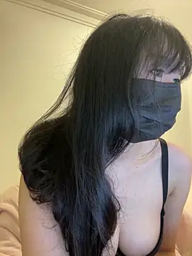 Snapshot of Minnie-2025 chatting on 15, 10, 2025 Minnie-2025 online show from 15, 10, 2025