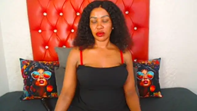 GaggingQueen32 online show from 22, 12, 2025