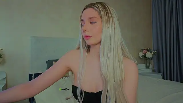  sophielov online show from 25, 6, 2026