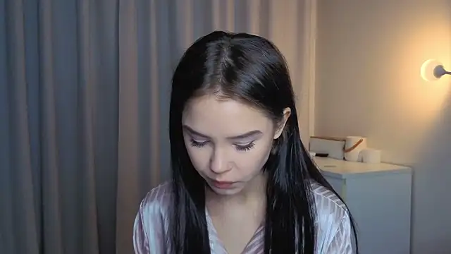 slyshypie online show from 17, 12, 2025