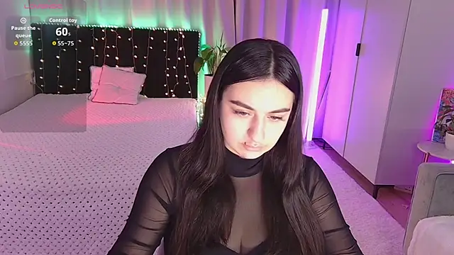 Snapshot of Lola_Sparks chatting on 1, 10, 2025 Lola Sparks online show from 1, 10, 2025