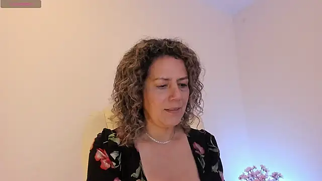 Paty chic online show from 18, 11, 2025