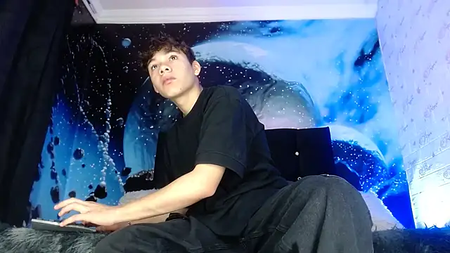 SemerHott online show from 10, 10, 2025