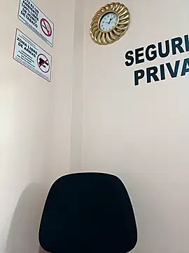 Hannah-colx online show from 17, 12, 2025