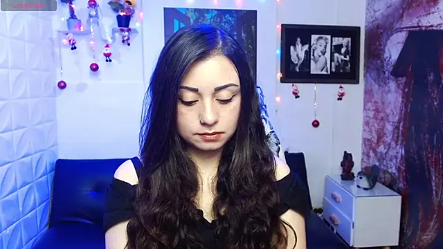 Eva Roussell online show from 18, 12, 2025