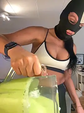 swedishbaddie online show from 21, 9, 2025