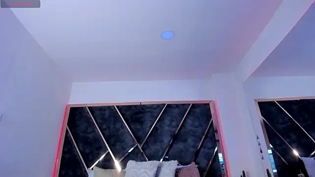 SusanaHenao online show from 20, 3, 2026