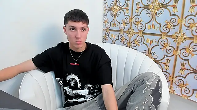 LittleDanny  online show from 10, 1, 2026