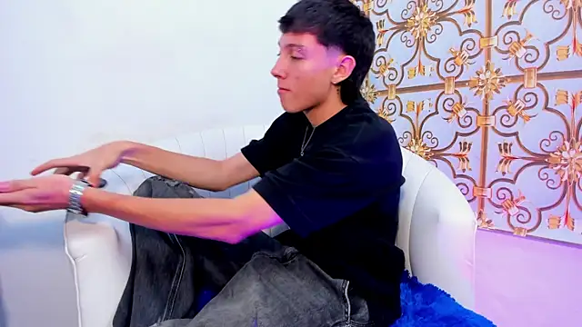 Snapshot of LittleDanny_ chatting on 17, 2, 2026 LittleDanny online show from 17, 2, 2026