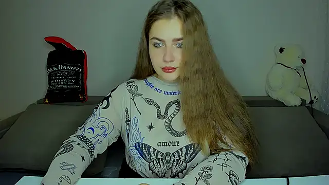 Snapshot of yourgem__ chatting on 11, 9, 2025 yourgem online show from 11, 9, 2025