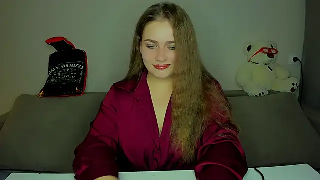 Snapshot of yourgem__ chatting on 9, 10, 2025 yourgem online show from 9, 10, 2025