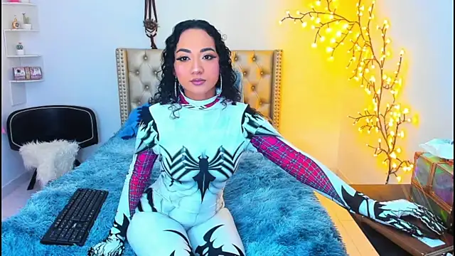 LenaStylesOA online show from 10, 10, 2025