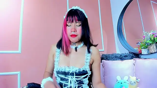 Georgina Astor online show from 15, 4, 2026