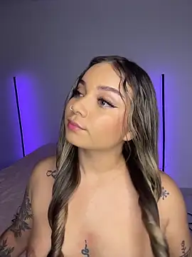 AnnyLopezzz  online show from 5, 11, 2025