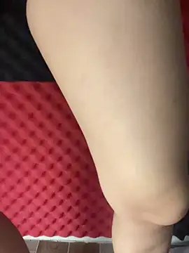 Yumii 09 online show from 2, 11, 2025