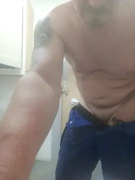 Snapshot of phil4fun4 chatting on 5, 11, 2025 phil4fun4 online show from 5, 11, 2025