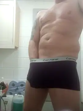 Snapshot of phil4fun4 chatting on 17, 11, 2025 phil4fun4 online show from 17, 11, 2025