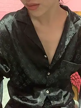 Tieuvi 18 online show from 23, 10, 2025