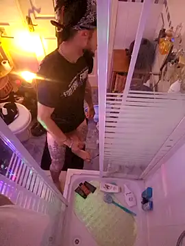 MODEST11 MMiILOO AMARO online show from 12, 10, 2025