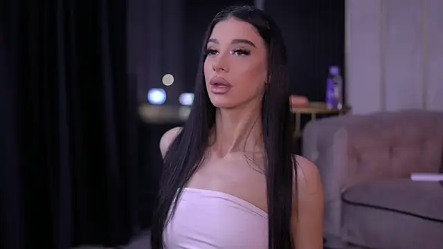 Snapshot of ArinaCarter chatting on 19, 12, 2025 ArinaCarter online show from 19, 12, 2025