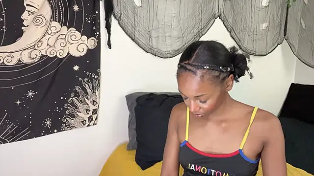 Trixie luv1 online show from 22, 11, 2025