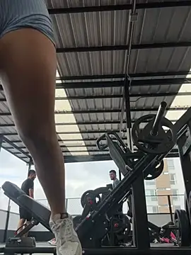 AlannaEvons online show from 20, 10, 2025