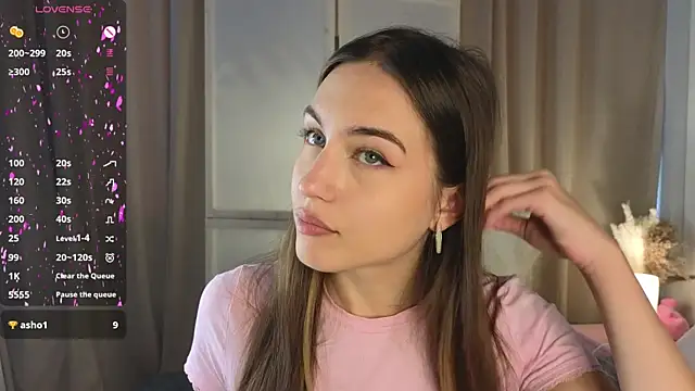 Moonlight1Sonata1 online show from 18, 9, 2025