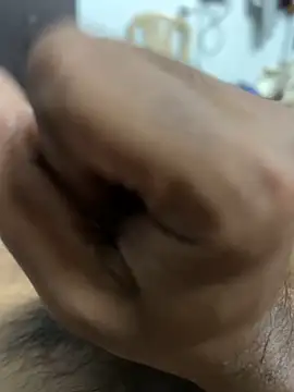 usermood2000 online show from 6, 4, 2026