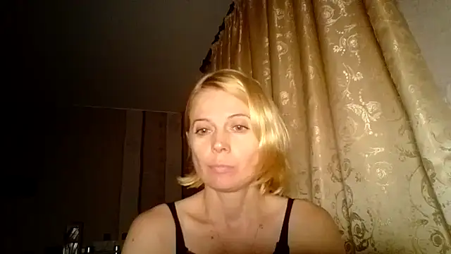 LiluXRose online show from 25, 9, 2025