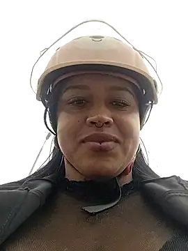 -Mia1 online show from 3, 10, 2025